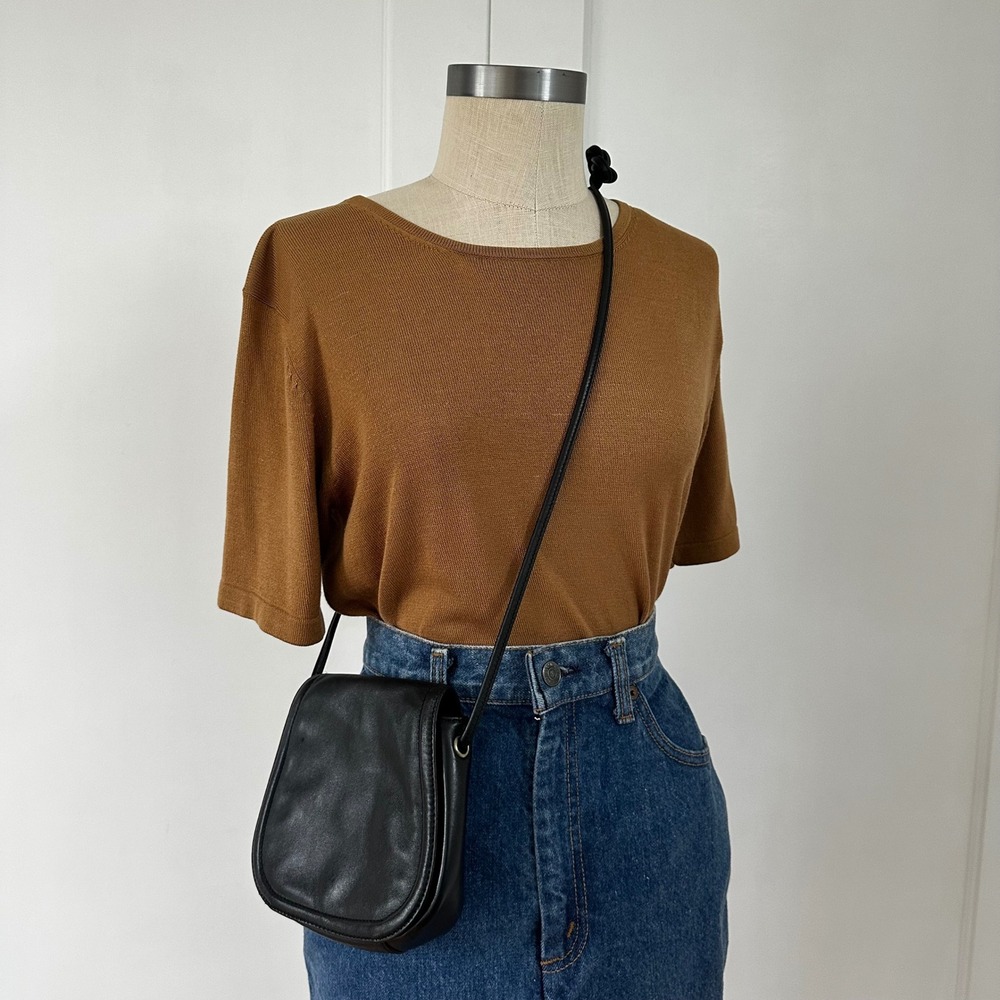 Vintage 90s Liz Claiborne Leather Co Black Crossbody Bag Mini Saddle Purse